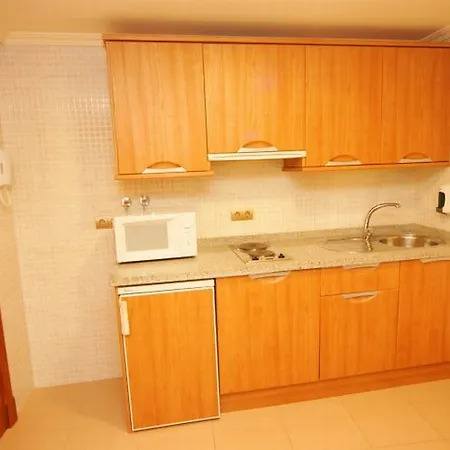 Hotel Toboso Apar - Turis 3*