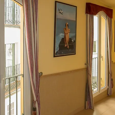 Hotel Toboso Apar - Turis Nerja