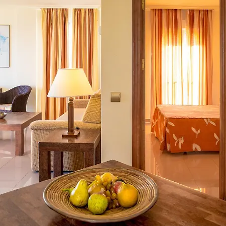 Toboso Apar - Turis Hotel