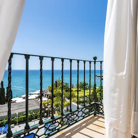 Hotel Toboso Apar - Turis 3*