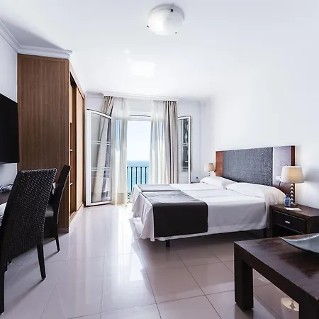 Toboso Apar - Turis Szálloda 3*