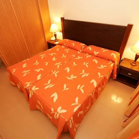 Toboso Apar - Turis Szálloda 3*